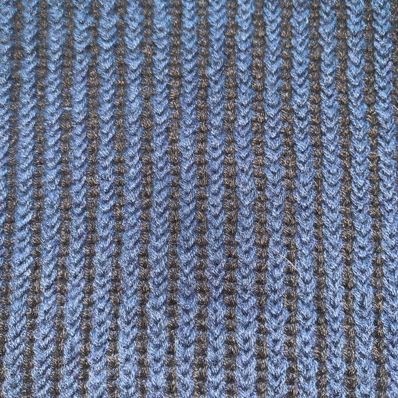 Zac Posen sweater. Size XL - Picture 10 of 11